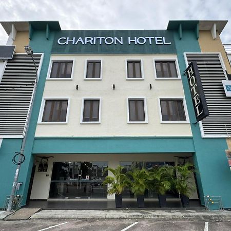 Chariton Hotel Nusa Bestari Джохор-Бару Экстерьер фото