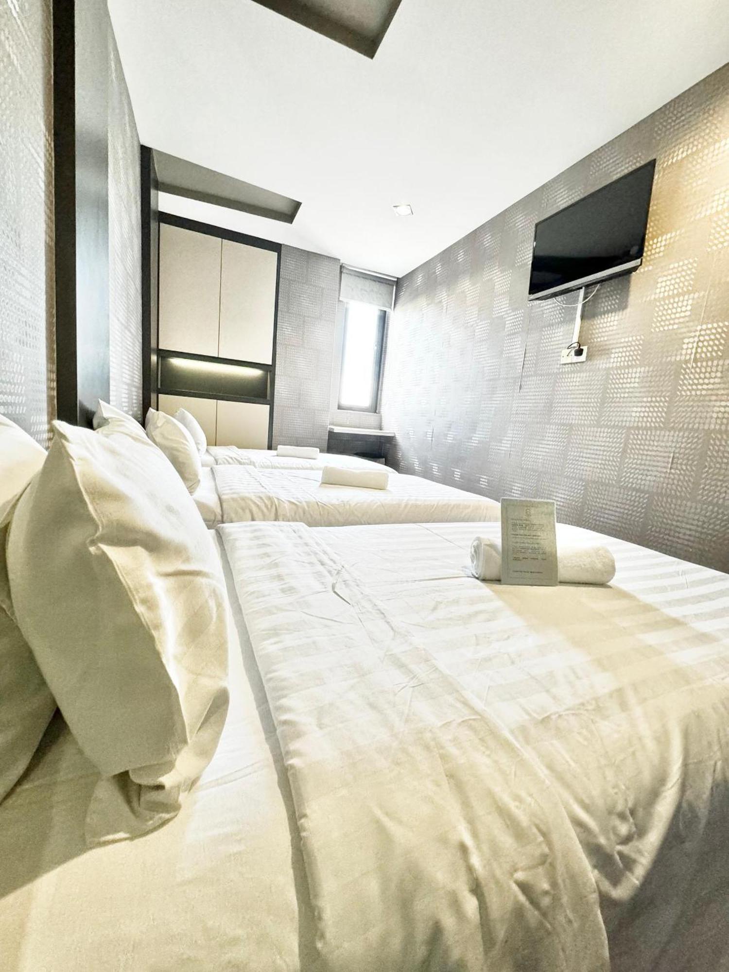 Chariton Hotel Nusa Bestari Джохор-Бару Экстерьер фото