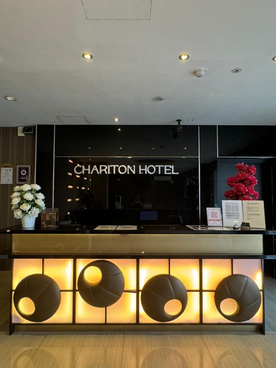 Chariton Hotel Nusa Bestari Джохор-Бару Экстерьер фото