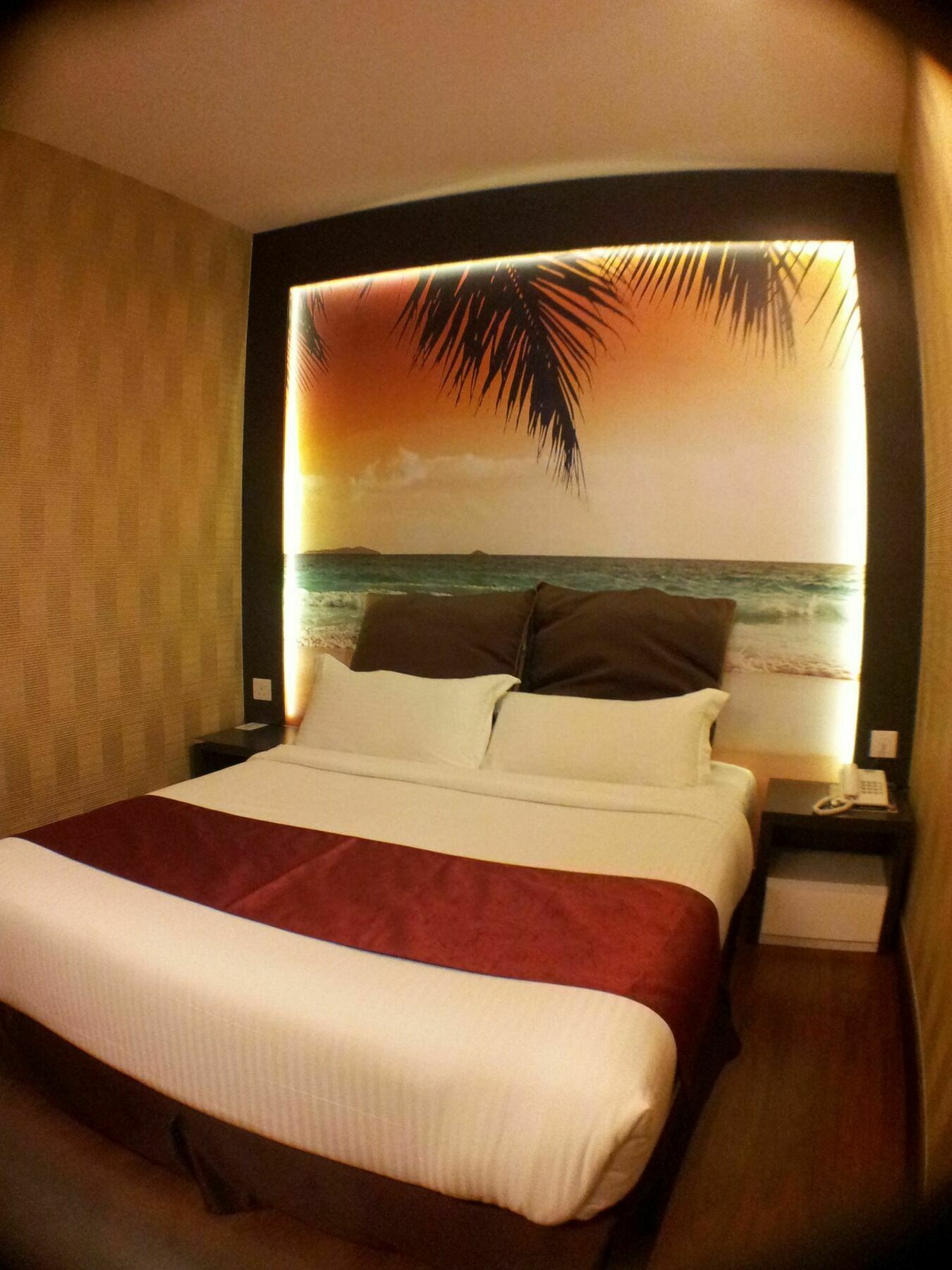Chariton Hotel Nusa Bestari Джохор-Бару Экстерьер фото